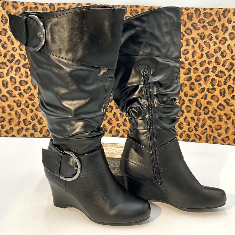 Brand New Knee High Wide Calf Black Heeled Boots. SZ 9